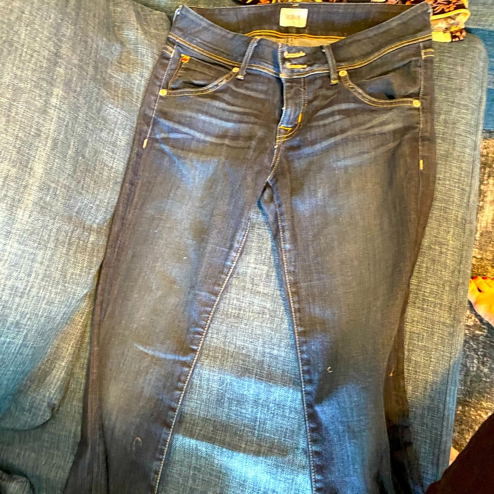 Hudson size 28 jeans. Mid rise.